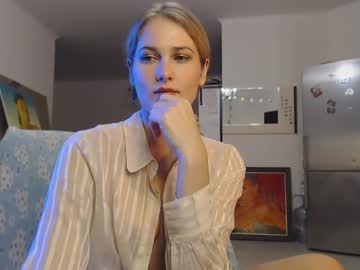 girl
        palach2323 cam image #13890
