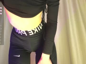 girl
        charming_sofi cam image #191170