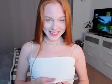girl
        mollybellx cam image #106036