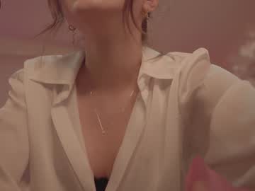 girl
        angela_5 cam image #30894