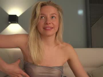 girl Free Amateur Milf Sex Cam with snow_is_falling