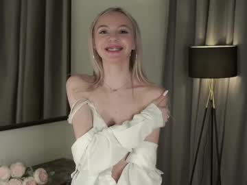 girl
        taitedutch cam image #241398