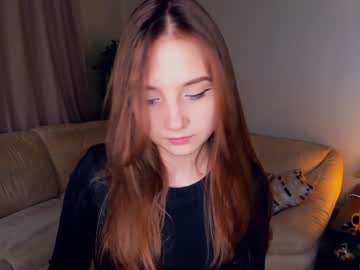 girl
        engelellick cam image #155448