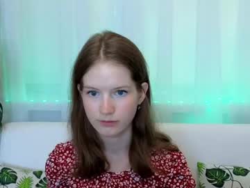 girl Free Amateur Milf Sex Cam with vikkroriaa