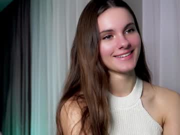 girl
        lorettadunnell cam image #214290