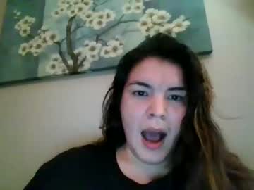 girl
        mybelle77 cam image #140414