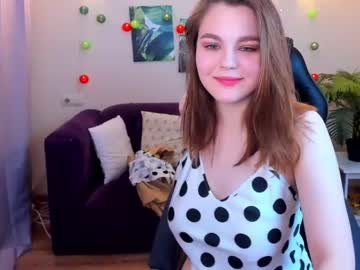 girl
        lillillyevans cam image #57183