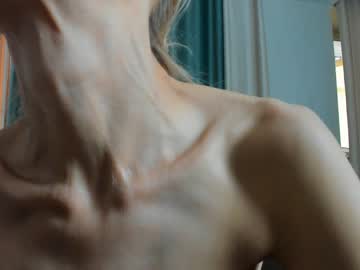 girl Free Amateur Milf Sex Cam with laravongrey