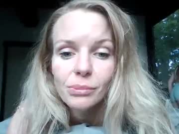 girl Free Amateur Milf Sex Cam with carinablair777