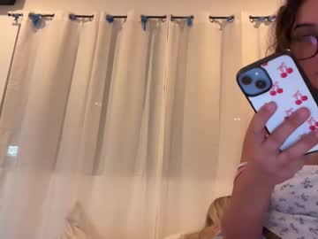girl Free Amateur Milf Sex Cam with lillywest