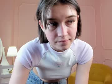 girl Free Amateur Milf Sex Cam with courteney_