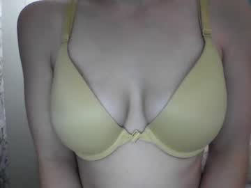 girl
        elizalynn368210 cam image #132612