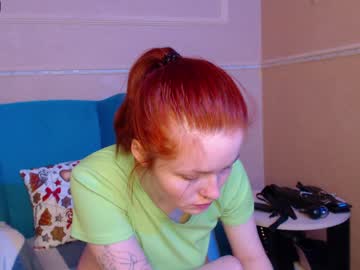 girl
        sonya__shine cam image #56458