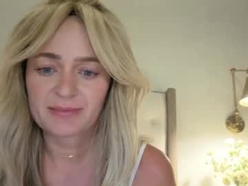 girl
        honey_blaire cam image #267061