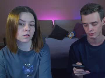 couple
        nickandmolly cam image #212831