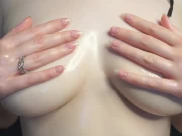 girl
        melissacoopers cam image #181735