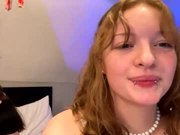 girl
        bibaby_ellie_ cam image #198818