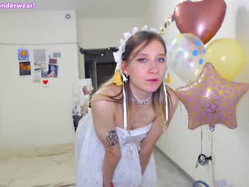 girl
        kali_the_goddess cam image #20917