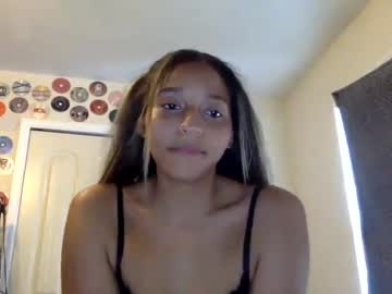 girl
        ally_alysse cam image #193252