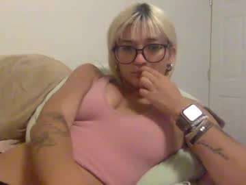 girl
        applebottomannie cam image #174611