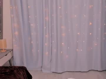 girl
        loragillim cam image #177168