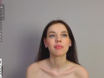 girl
        heaven_girlfriend cam image #245942