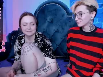 couple Free Amateur Milf Sex Cam with shypreettygirl