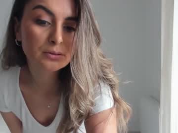 girl
        epicfu cam image #82105
