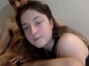 couple
        pleasure_princess_ cam image #142164
