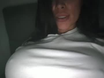 girl
        milaaa708 cam image #260152