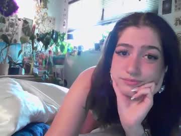 girl
        tatumwest0 cam image #266994