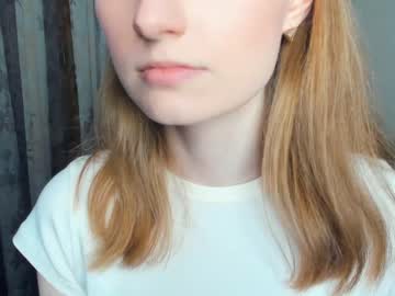 girl
        meand_you cam image #108212