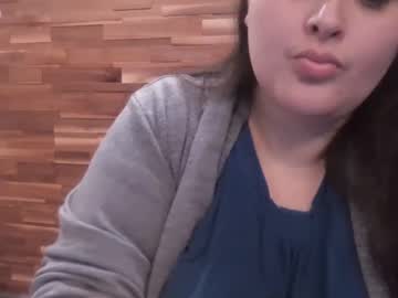 couple
        bbymariie cam image #178657