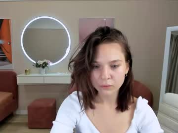 girl
        sabrina_elmers cam image #34086