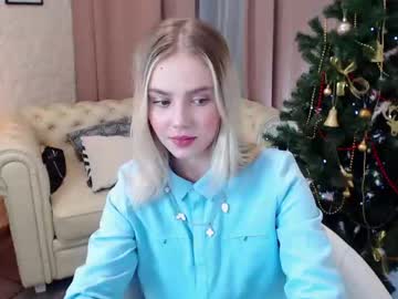 girl
        avrora_bell cam image #45073