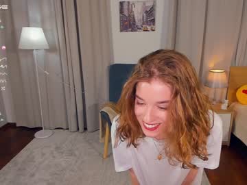 girl
        edahetherington cam image #160729
