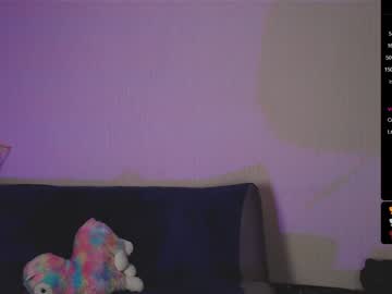girl Free Amateur Milf Sex Cam with queen_kitty1818