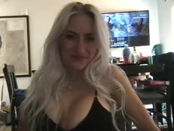 girl Free Amateur Milf Sex Cam with kinziemcbride