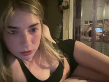 girl Free Amateur Milf Sex Cam with scxrletbae