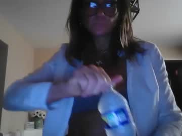 girl
        missmelisateaches cam image #164205