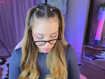 girl Free Amateur Milf Sex Cam with lori_blush