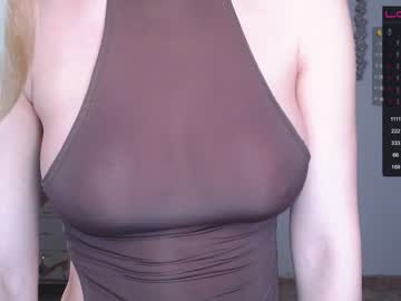 girl
        welcome2pleasureland cam image #4210
