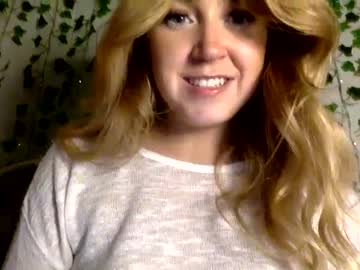 girl
        winterbunny69 cam image #144192