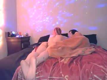 couple Free Amateur Milf Sex Cam with feralfoxiee