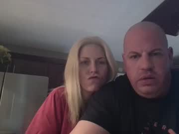 couple
        jcrich22 cam image #153644