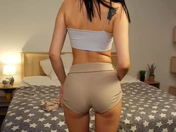 girl
        silverdaunt cam image #224688