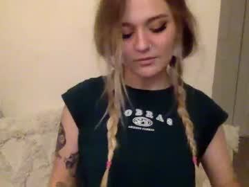 girl Free Amateur Milf Sex Cam with charmedcc4