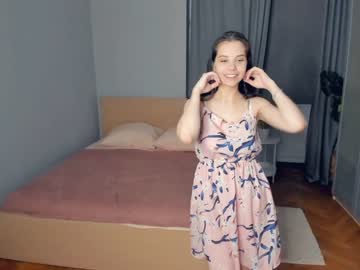 girl
        cherry_tery cam image #80989