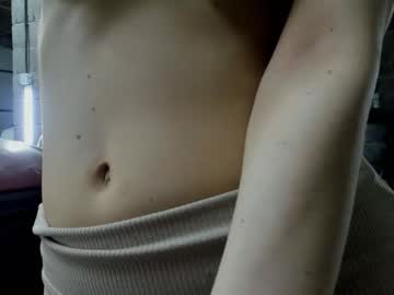 girl
        jenniferden cam image #163252
