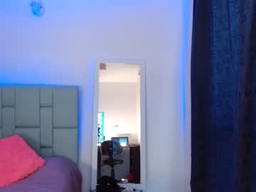 girl Free Amateur Milf Sex Cam with cailyn_briona